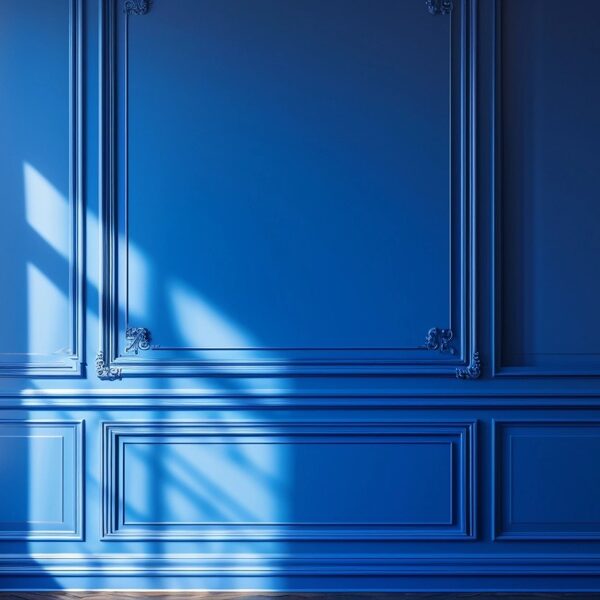 Moldingų montavimas nuo  5eur. bėginis metras.